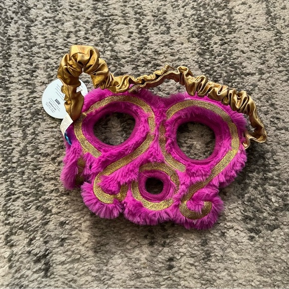 NWT Bark Chew Year’s Eve Toy - Picture 2 of 4